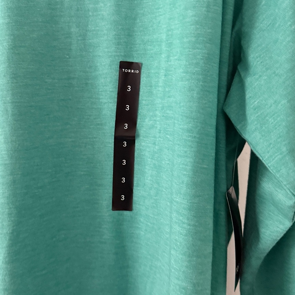 NTW- Torrid Teal V-Neck Long Sleeve Tee size 3 - Picture 2 of 5